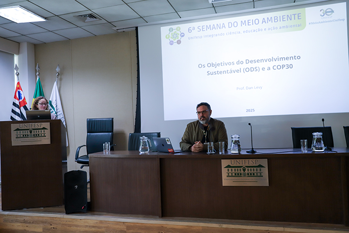 Dan Levy, chefe de Gabinete da Reitoria e docente da Eppen/Unifesp - Campus Osasco, falou sobre os ODS e a COP 30 
