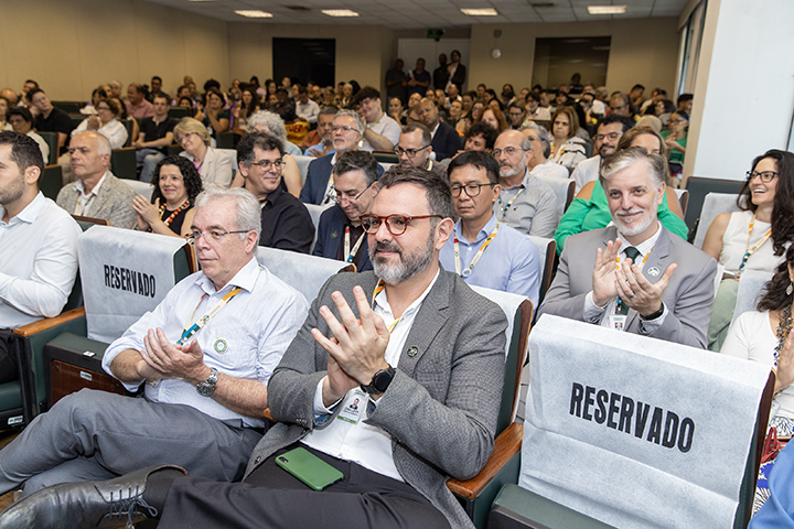 Evento reuniu membros da comunidade acadêmica de todos os campi e de outras instituições