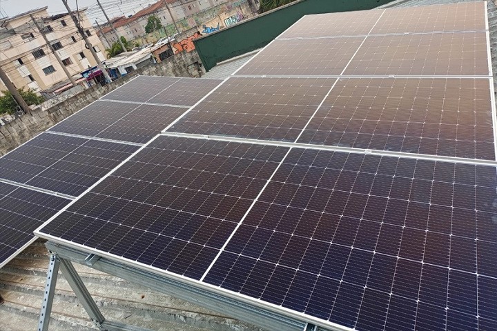 Paineis solares instalados